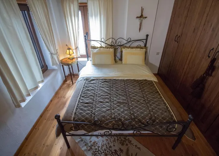 Holiday home Family Klinos